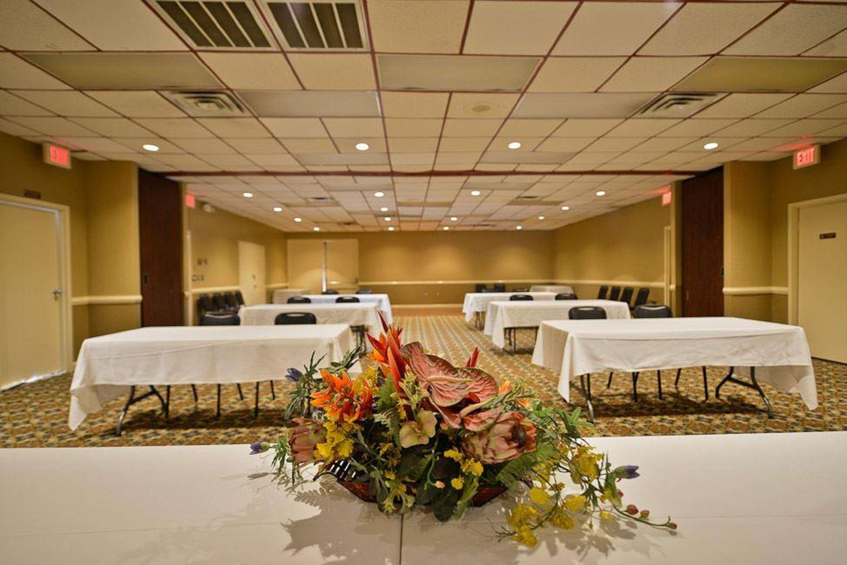 Best Western Tulsa Airport Ngoại thất bức ảnh