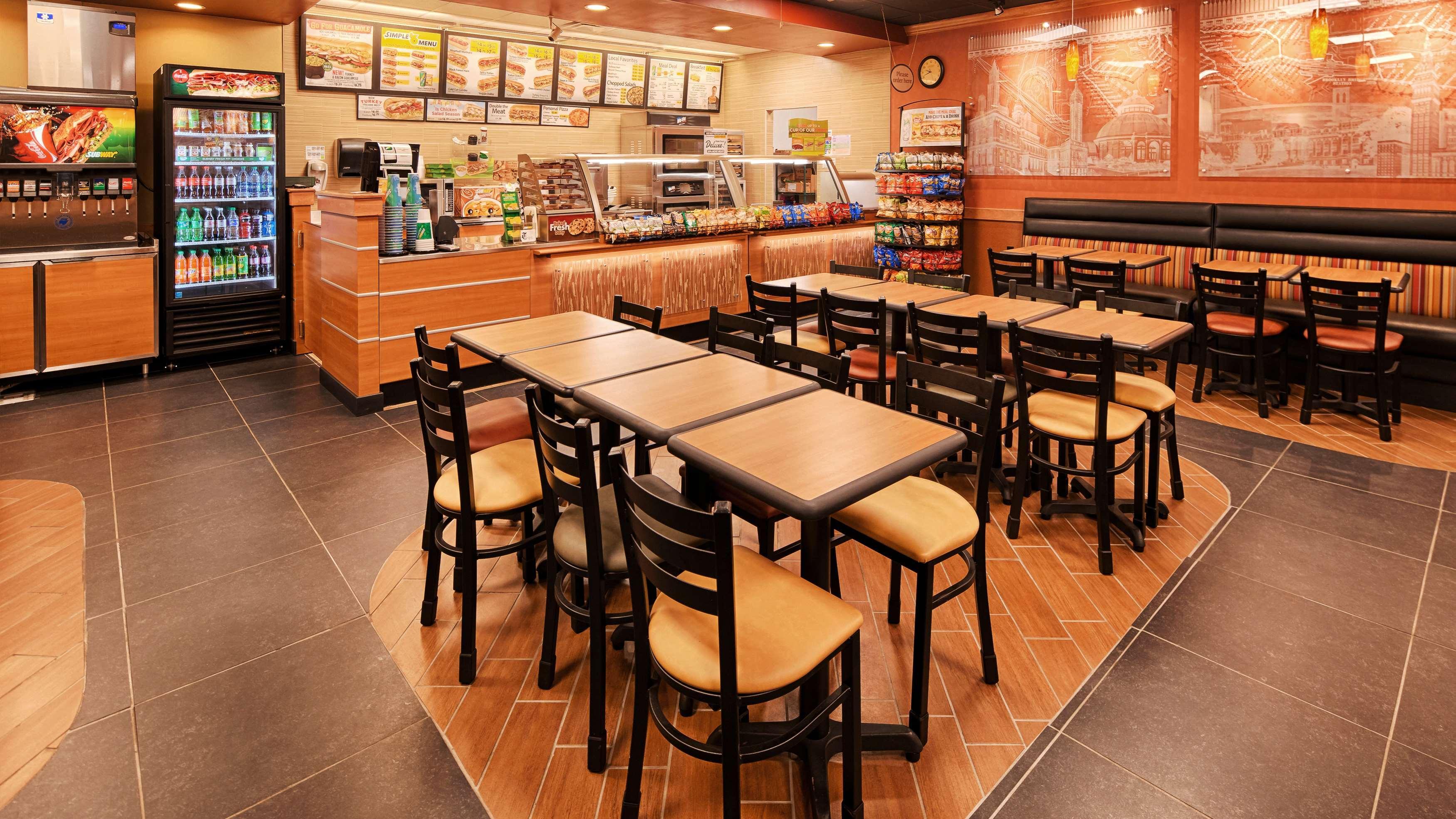Best Western Tulsa Airport Ngoại thất bức ảnh